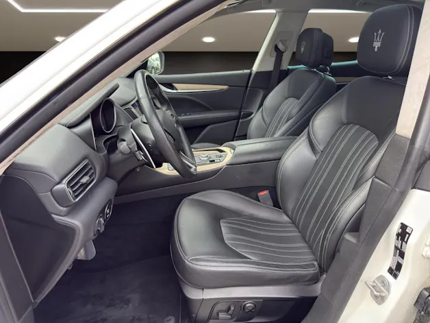 Maserati LEVANTE S 3.0 V6