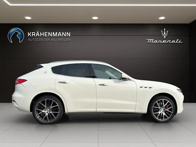 Maserati LEVANTE S 3.0 V6