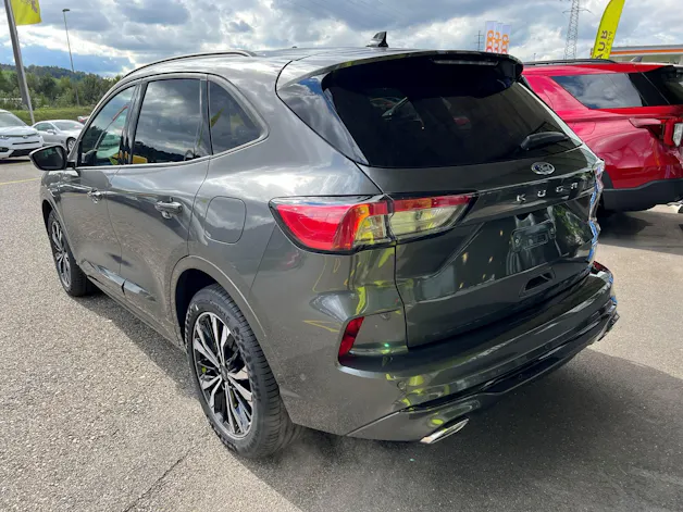 Ford Kuga 2.5 PHEV ST-Line X 2WD