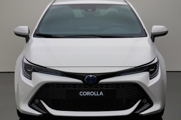 Toyota Corolla 1.8 HSD Trend 8