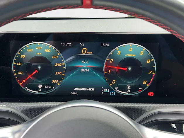 Mercedes-Benz A 45 AMG Performance-Sitze, AMG Driver`s Pachage, 4Matic+ Speedshift