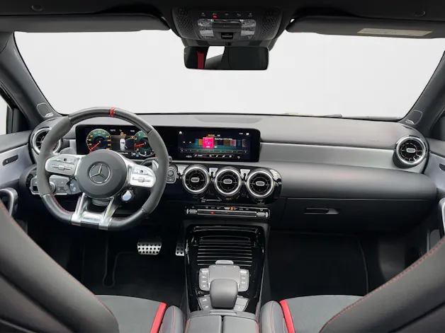 Mercedes-Benz A 45 AMG Performance-Sitze, AMG Driver`s Pachage, 4Matic+ Speedshift