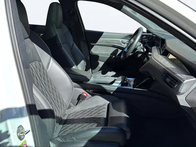 AUDI e-tron 55 Sportback S Line quattro