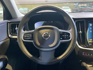 Volvo V60 B4 Diesel Mild Hybrid Momentum Geartronic