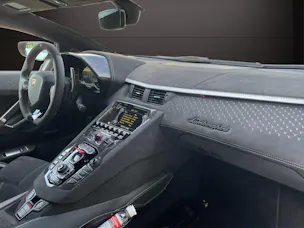 Lamborghini AVENTADOR LP780-4 E-Gear Cou