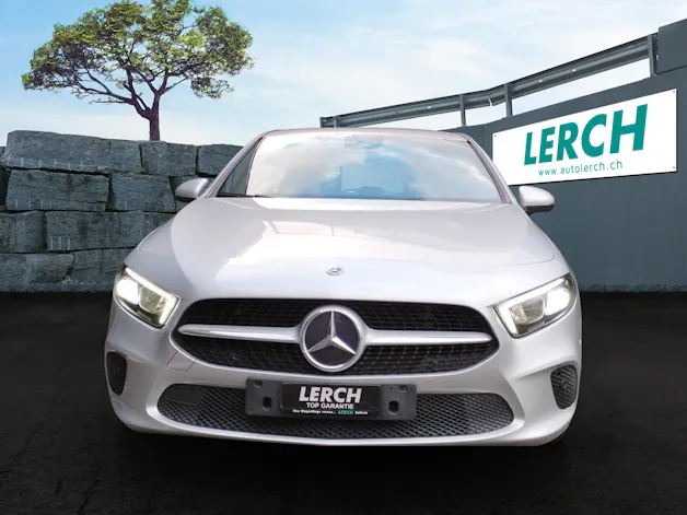 Mercedes-Benz A 250 Progressive 7G-DCT