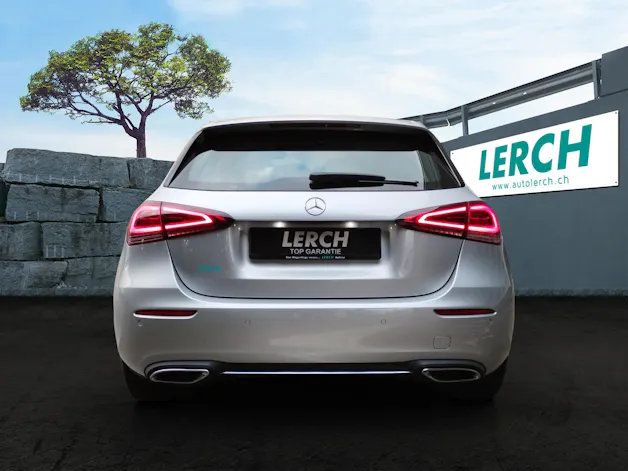 Mercedes-Benz A 250 Progressive 7G-DCT