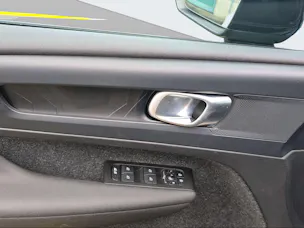 Volvo XC40 Recharge E80 82kWh Plus AWD