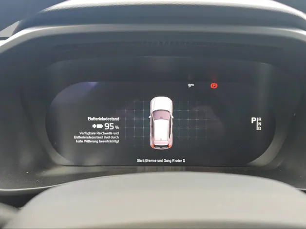 Volvo XC40 Recharge E80 82kWh Plus AWD