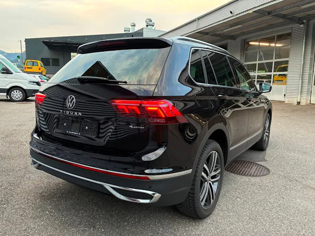VW Tiguan 2.0 TDI SCR Elegance 4Motion DSG