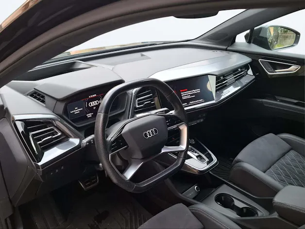 AUDI Q4 Sportback e-tron 50 quattro