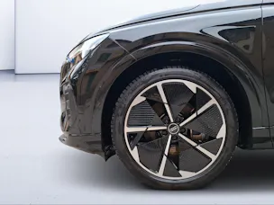 AUDI Q4 Sportback e-tron 50 quattro