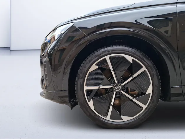 AUDI Q4 Sportback e-tron 50 quattro
