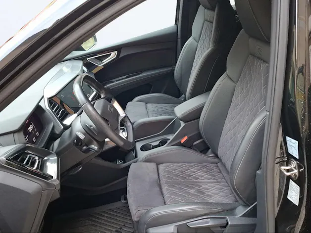 AUDI Q4 Sportback e-tron 50 quattro