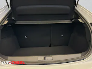 Peugeot 208 1.2 Hybrid Allure Premium
