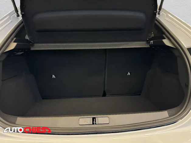 Peugeot 208 1.2 Hybrid Allure Premium