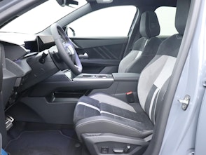 Vehicle image OPEL Grandland-e Ultimate AWD