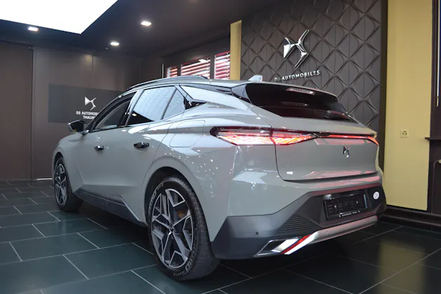 DS Automobiles 4 1.6 E-Tense Cross Rivoli
