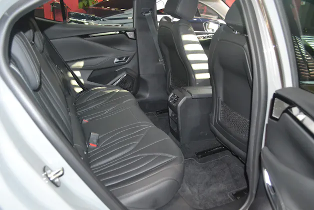 DS Automobiles 4 1.6 E-Tense Cross Rivoli