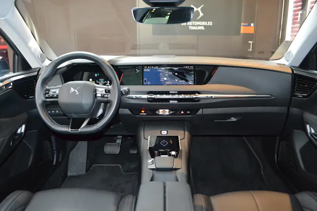 DS Automobiles 4 1.6 E-Tense Cross Rivoli