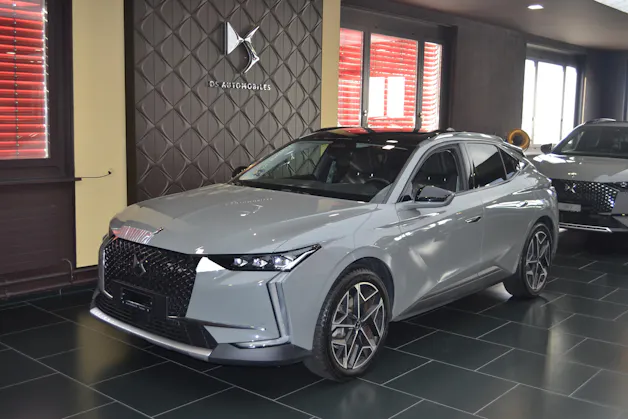 DS Automobiles 4 1.6 E-Tense Cross Rivoli