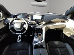 Vehicle image PEUGEOT 3008 1.5 BlueHDi GT Pack