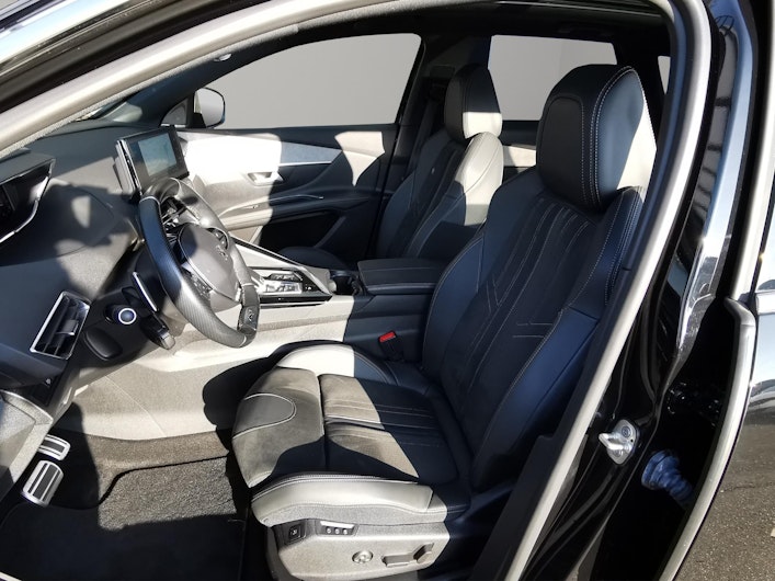 Vehicle image PEUGEOT 3008