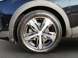 Vehicle image PEUGEOT 3008 1.5 BlueHDi GT Pack