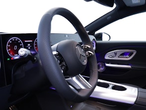 Vehicle image MERCEDES-BENZ CLA 350 AMG Line 4matic