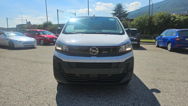 Opel Vivaro Cargo 1.5 D 120 S/S
