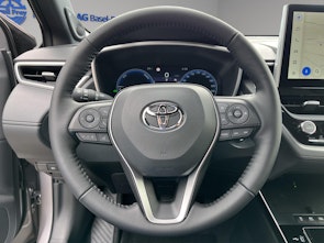 Vehicle image TOYOTA Corolla Cross 2.0 HSD Premium AWD-i