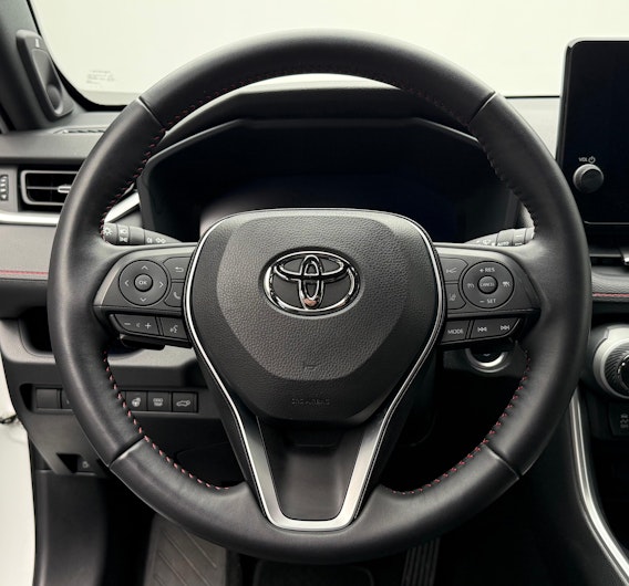 Vehicle image TOYOTA RAV-4