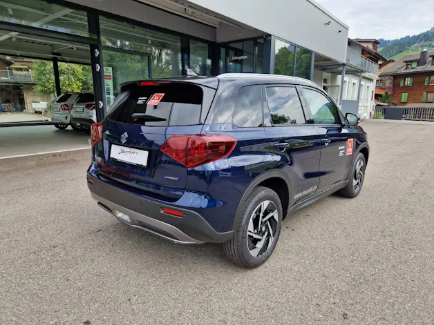Suzuki Vitara 1.5 Compact Top Hybrid 4x4