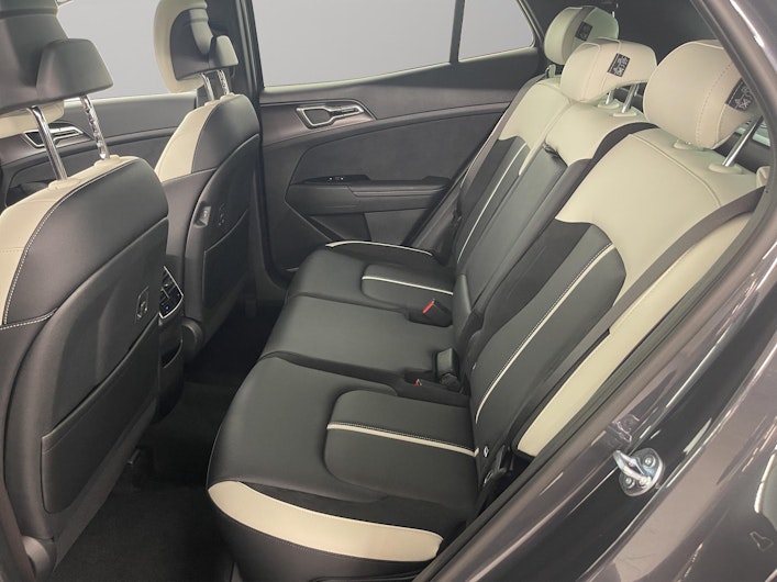 Vehicle image KIA SPORTAGE