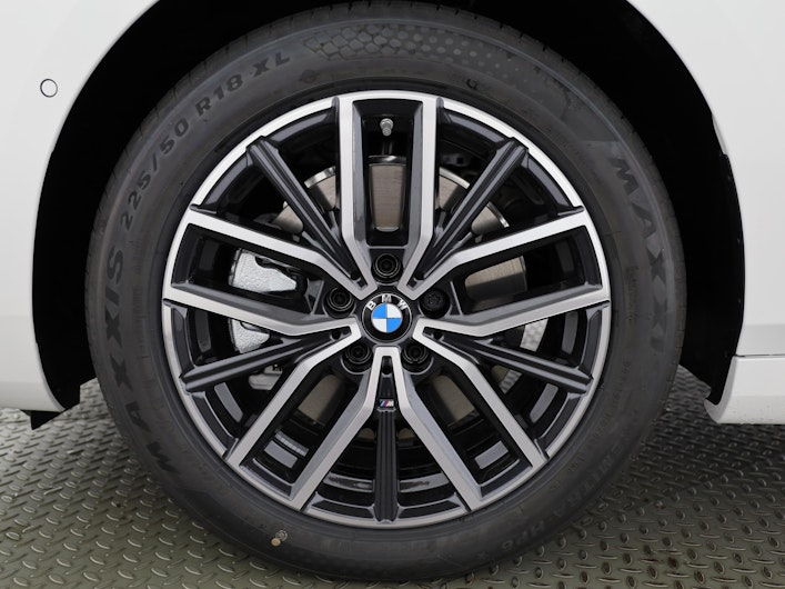 Vehicle image BMW 2 SERIES