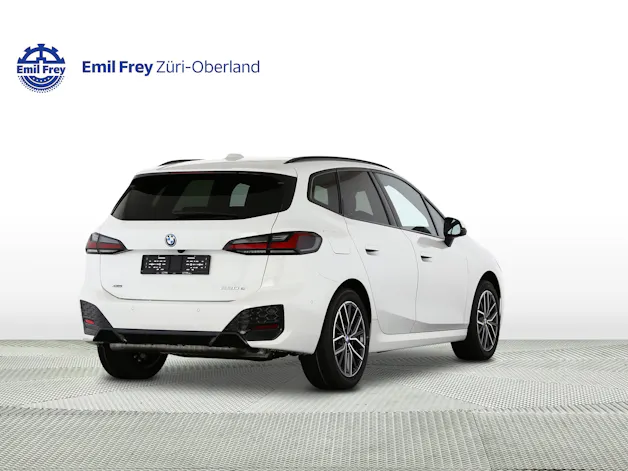 BMW 230e xDrive paddles Active Tourer