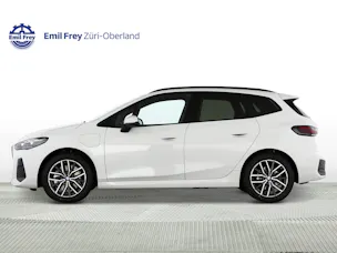 BMW 230e xDrive paddles Active Tourer