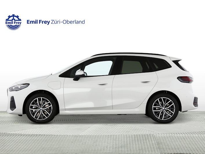 Vehicle image BMW 2 SERIES