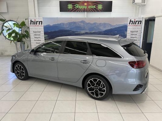 Vehicle image 2 Vehicle image 2