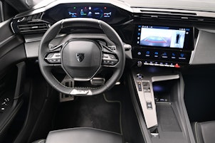 Vehicle image PEUGEOT 308 SW 1.6 PHEV 180 GT