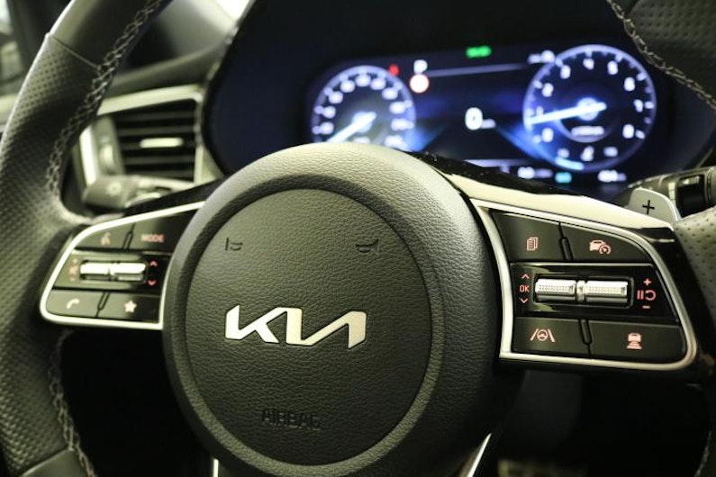 Vehicle image KIA CEED