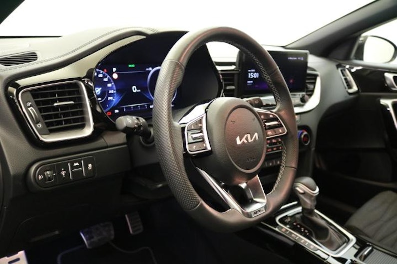 Vehicle image KIA CEED