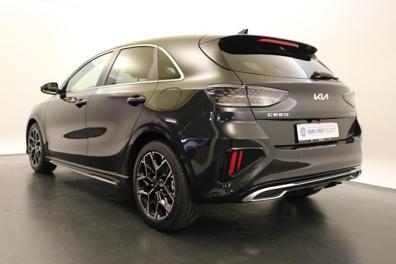 Vehicle image KIA CEED