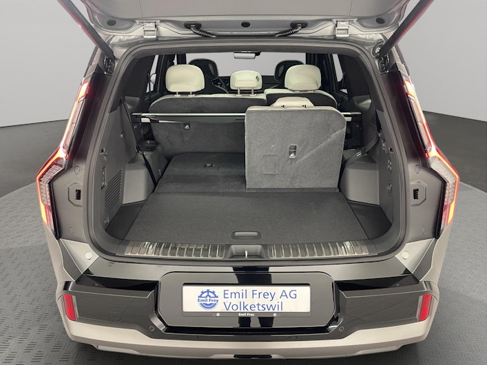 Vehicle image KIA EV9