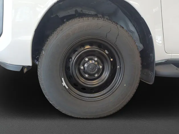 Toyota Hilux Double Cab.-Pick-up 2.4 D-4D 150 Comfort