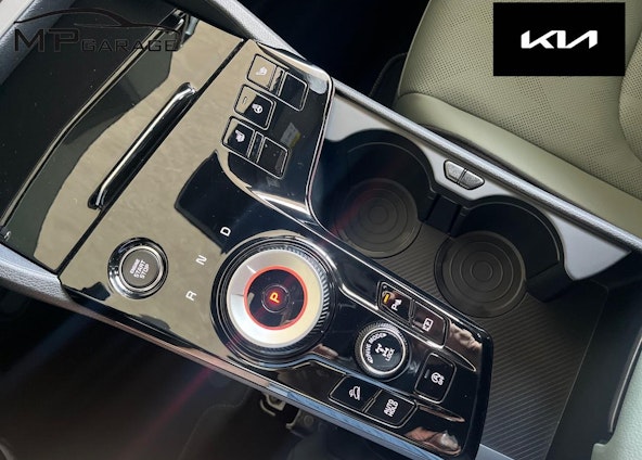 Vehicle image 11 Vehicle image 11