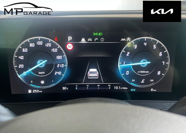 Vehicle image 9 Vehicle image 9