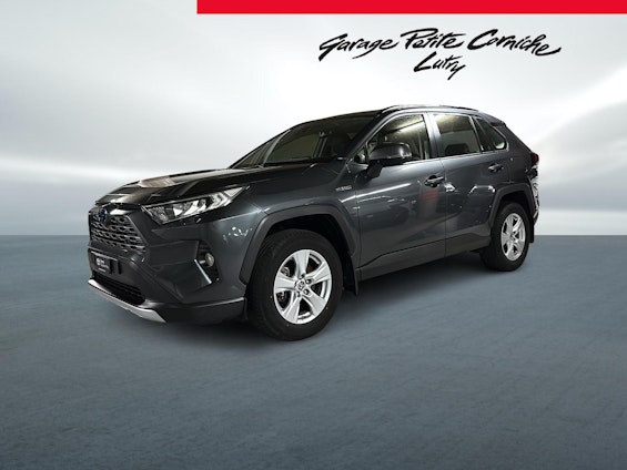 First vehicle image