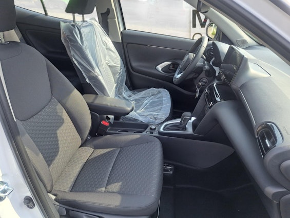 Vehicle image 12 Vehicle image 12