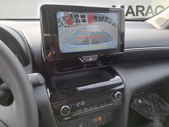 Vehicle image 9 Vehicle image 9